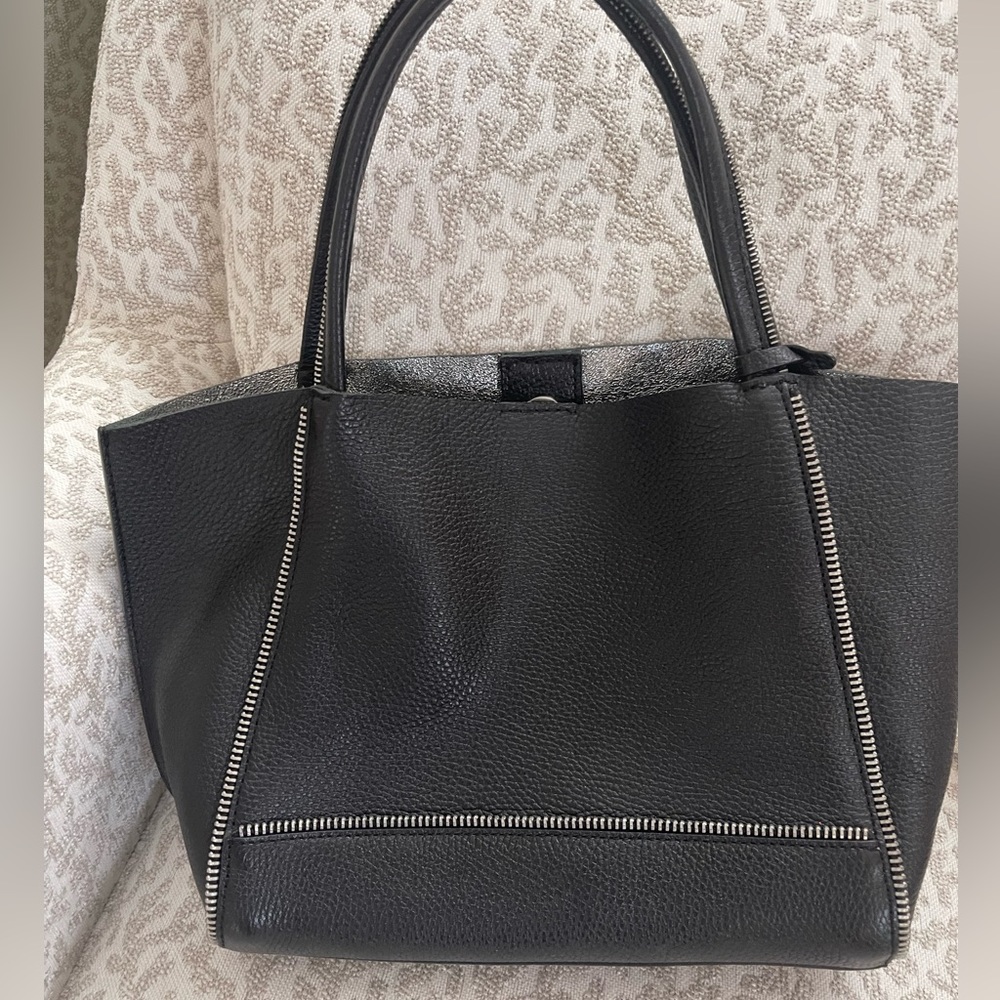 Ladies tote